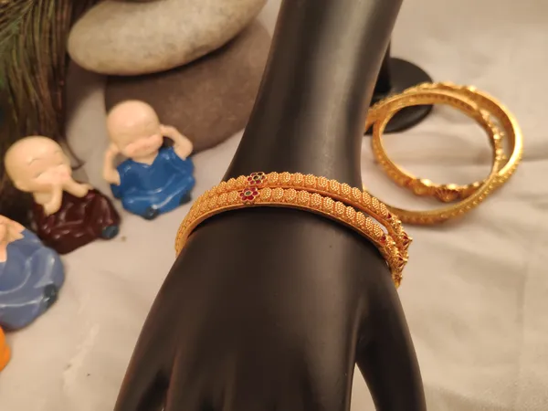 1_Gram_Gold-Plated_High_Gold_Bangles_Set