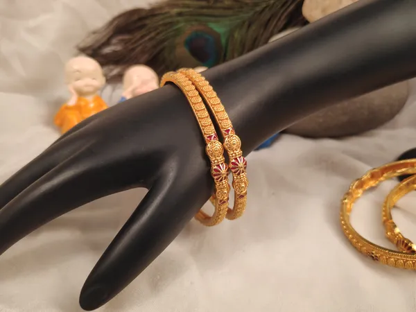 1_Gram_Gold-Plated_High_Gold_Bangles_Set