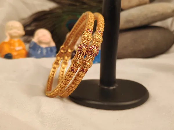 1_Gram_Gold-Plated_High_Gold_Bangles_Set