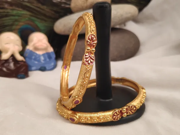 1_Gram_Gold-Plated_High_Gold_Bangles_Set
