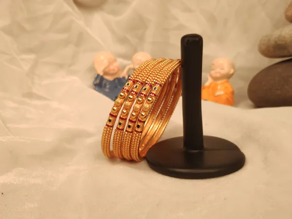 1_Gram_Gold-Plated_High_Gold_Bangles_Set