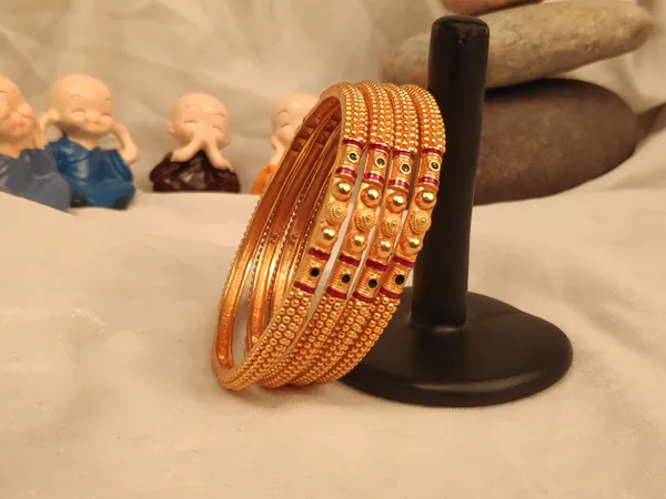 1_Gram_Gold-Plated_High_Gold_Bangles_Set