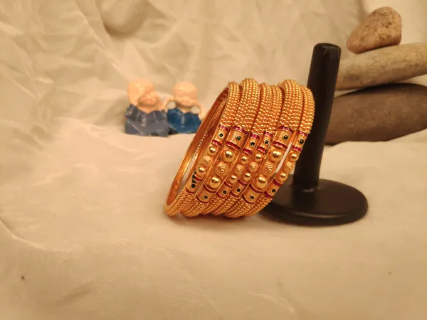 1_Gram_Gold-Plated_High_Gold_Bangles_Set