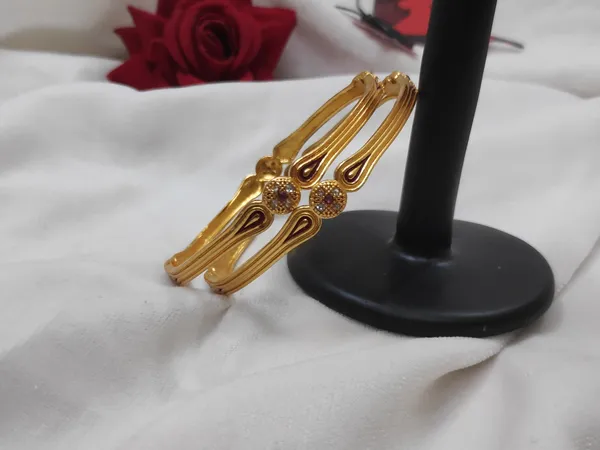 1_Gram_Gold-Plated_Brass_Bangles_Set_Of_2