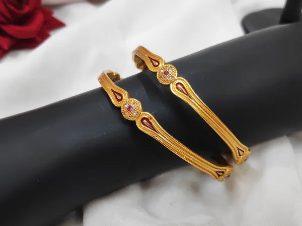 1_Gram_Gold-Plated_Brass_Bangles_Set_Of_2