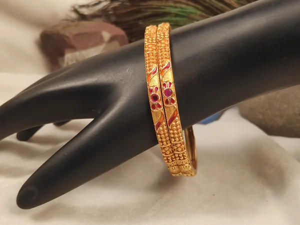 1_Gram_Gold-Plated_High_Gold_Bangles_Set