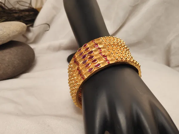 1_Gram_Gold-Plated_High_Gold_Bangles_Set
