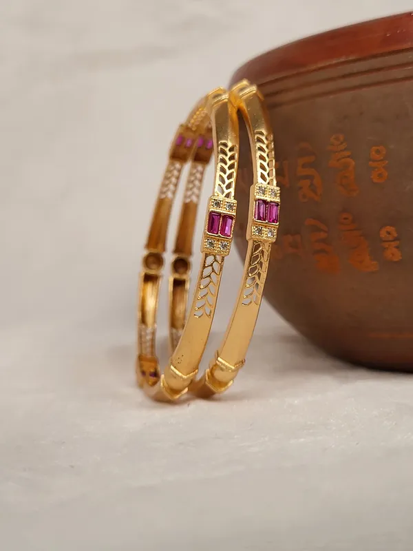 1_Gram_Gold-Plated_Brass_Rajasthani_Bangles_Set_Of_2