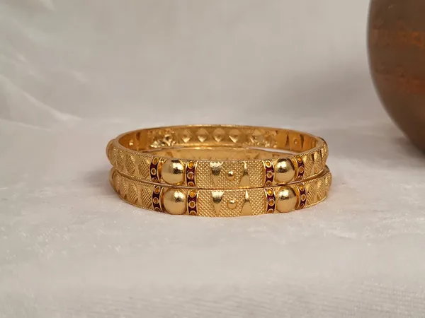 1_Gram_Gold-Plated_Brass_Rajasthani_Bangles_Set_Of_2