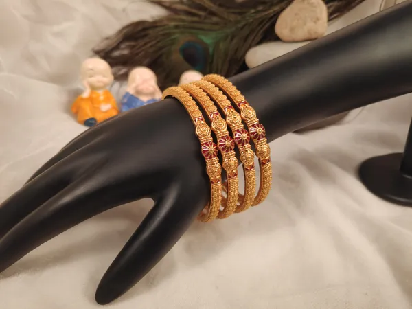 1_Gram_Gold-Plated_High_Gold_Bangles_Set