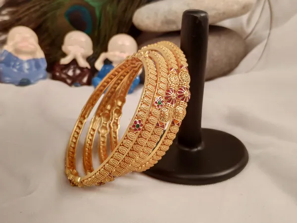 1_Gram_Gold-Plated_High_Gold_Bangles_Set
