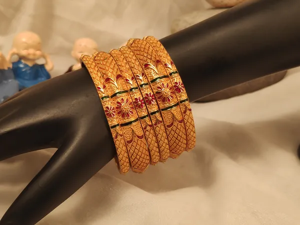 1_Gram_Gold-Plated_High_Gold_Bangles_Set