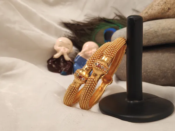 1_Gram_Gold-Plated_High_Gold_Bangles_Set