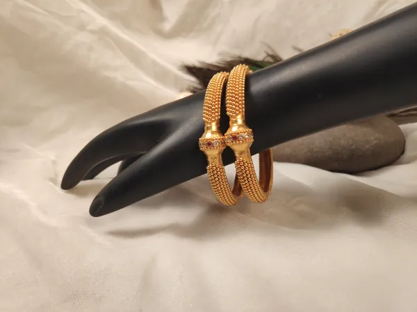1_Gram_Gold-Plated_High_Gold_Bangles_Set