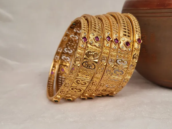 1_Gram_Gold-Plated_Brass_Rajasthani_Bangles_Set_Of_6