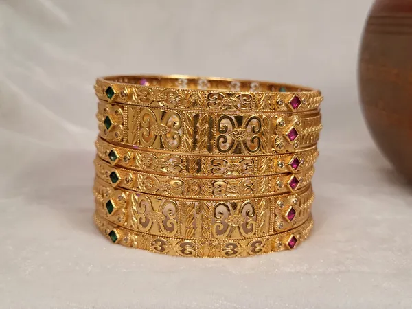 1_Gram_Gold-Plated_Brass_Rajasthani_Bangles_Set_Of_6