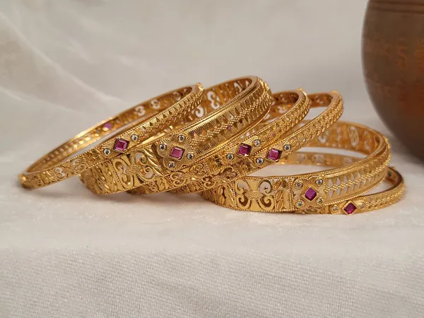 1_Gram_Gold-Plated_Brass_Rajasthani_Bangles_Set_Of_6