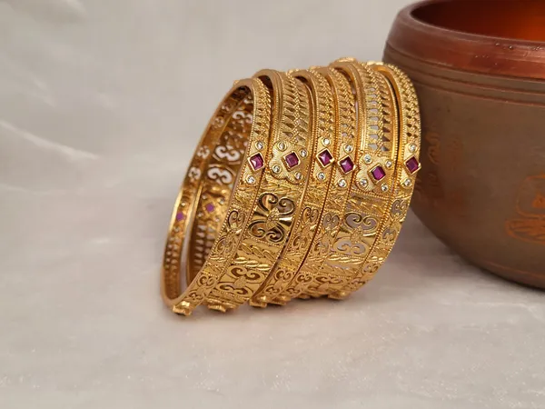 1_Gram_Gold-Plated_Brass_Rajasthani_Bangles_Set_Of_6