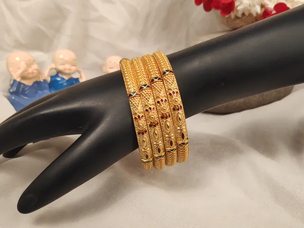 1_Gram_Gold-Plated_High_Gold_Bangles_Set