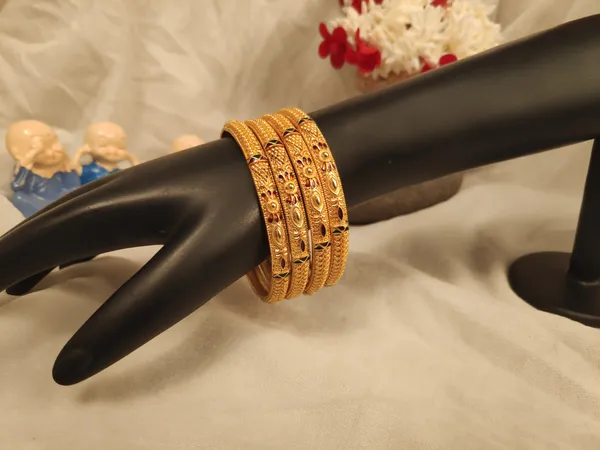 1_Gram_Gold-Plated_High_Gold_Bangles_Set