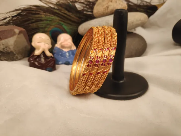 1_Gram_Gold-Plated_High_Gold_Bangles_Set