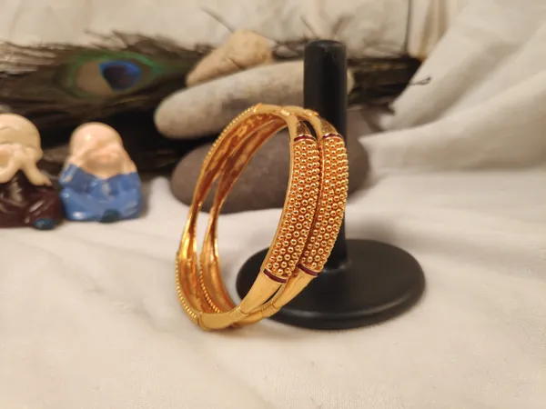 1_Gram_Gold-Plated_High_Gold_Bangles_Set