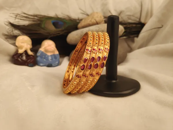1_Gram_Gold-Plated_High_Gold_Bangles_Set