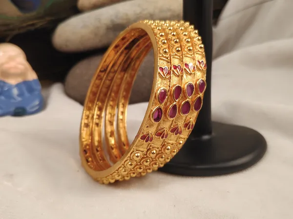 1_Gram_Gold-Plated_High_Gold_Bangles_Set