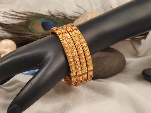 1_Gram_Gold-Plated_High_Gold_Bangles_Set