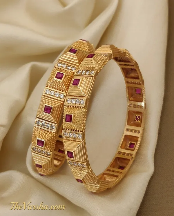 Royal_Ruby_&_Gold_Geometric_Bangles