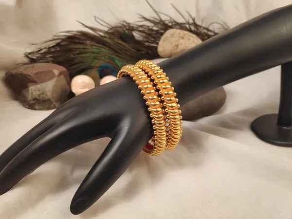 1_Gram_Gold-Plated_High_Gold_Bangles_Set