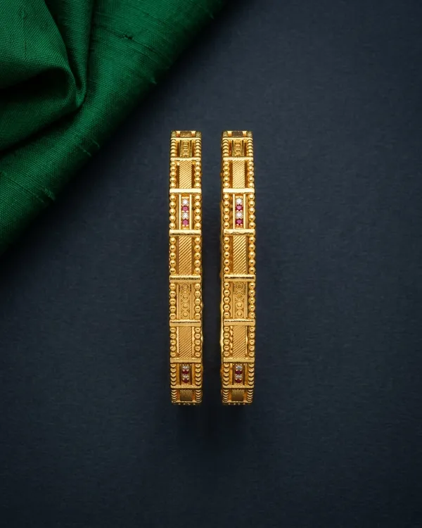 The_Aurelia_Antique_Gold_Bangle_Set_(Set_of_2)