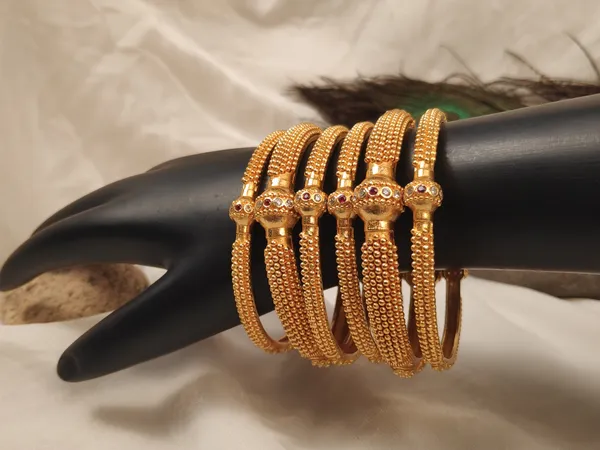 1_Gram_Gold-Plated_High_Gold_Bangles_Set
