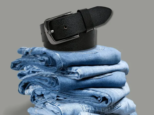 Black_Leather_Belt_With_Metal_Buckle_For_Men_|_Premium_Smooth_Leather_Lightweight_Classic_Belt_With_Durable_Stitching_|_Width_3.5cm_(35mm)