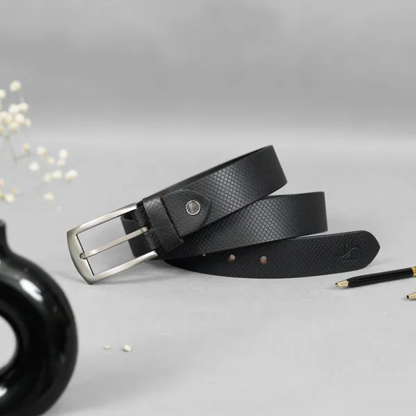 Black_Leather_Belt_With_Metal_Buckle_For_Men_|_Premium_Fish_Print_Leather_Lightweight_Classic_Belt_With_Durable_Stitching_|_Width-3cm_(30mm)