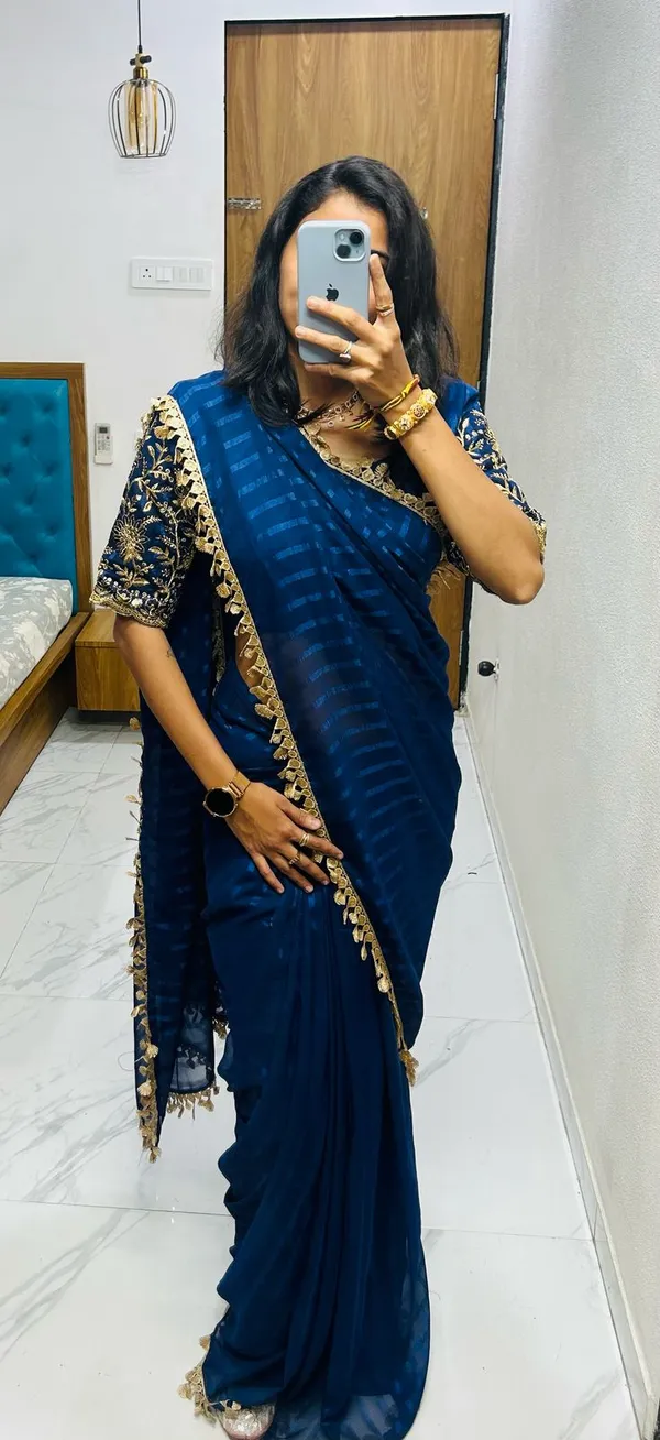 Blue_Georgette_Solid_Saree_For_Women_With_Stitched_Blouse