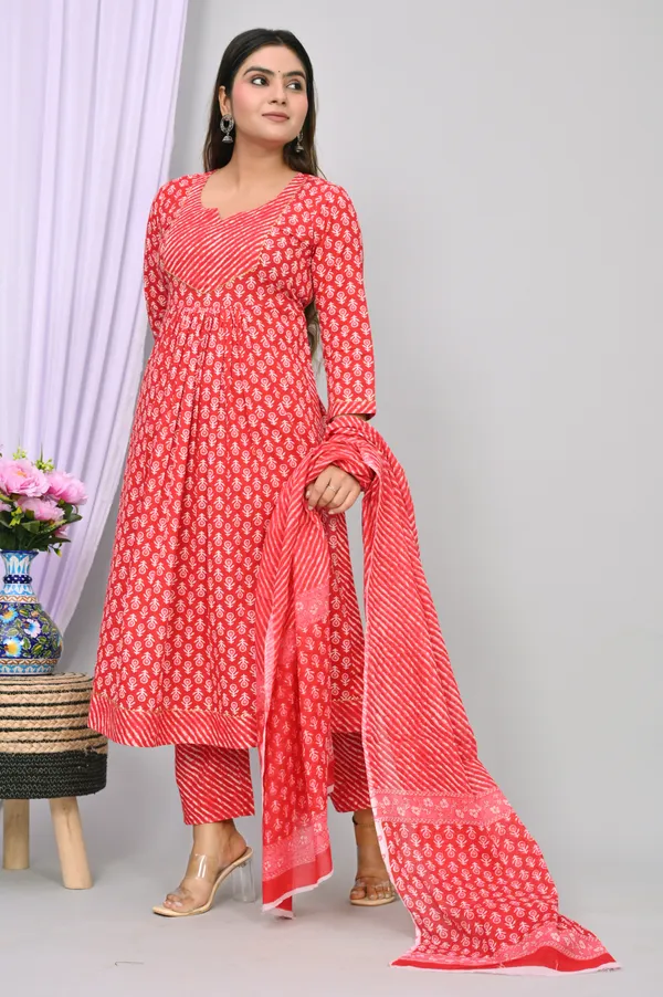 Red_Cotton_Blend_Printed_Regular_Kurta_&_Pant_Dupatta_Set_For_Women