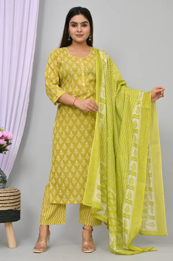 Yellow_Cotton_Blend_Floral_Print_Regular_Kurta_&_Pant_Dupatta_Set_For_Women