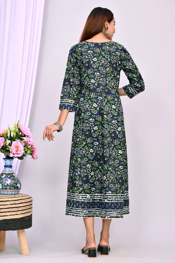 Green_Cotton_Blend_Printed_Regular_Kurta_For_Women