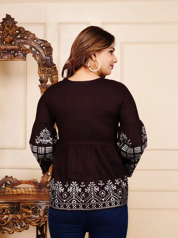 Brown_Pure_Cotton_Floral_Print_Regular_Top_For_Women