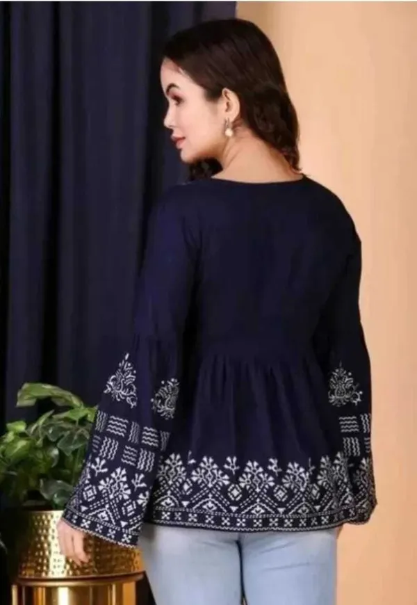 White_&_Black_Viscose_Rayon_Printed_Relaxed_Top_For_Women