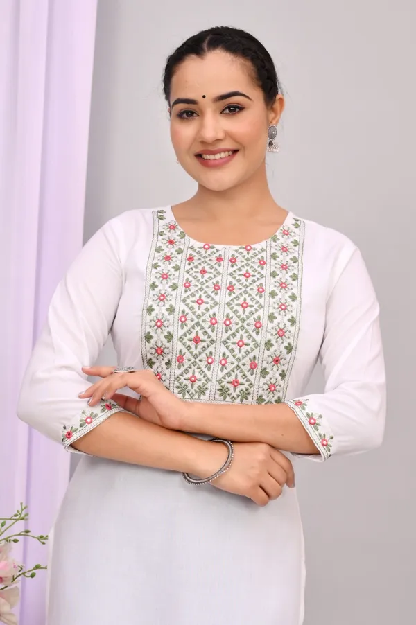 White_Viscose_Rayon_Printed_Regular_Kurta_For_Women