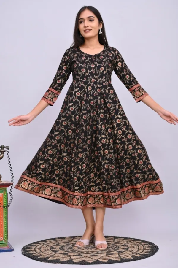 Black_Viscose_Rayon_Printed_Regular_Anarkali_Kurti_For_Women