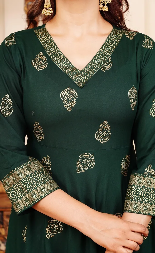 Green_Viscose_Rayon_Printed_Regular_Kurta_For_Women