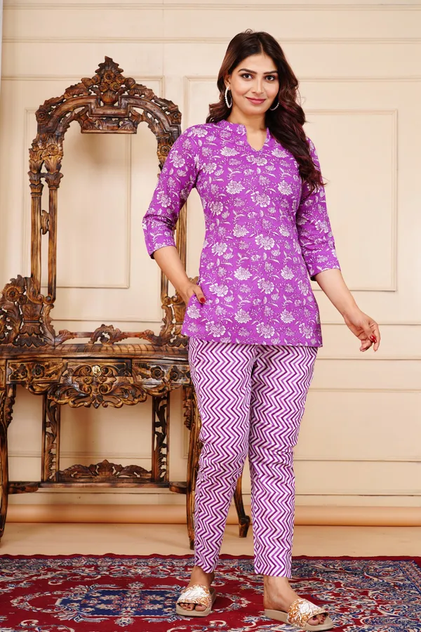 Purple_Cotton_Floral_Print_Regular_Top_&_Pyjama_Set_For_Women