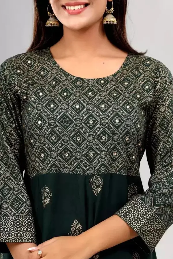Green_Viscose_Rayon_Printed_Regular_Kurta_For_Women