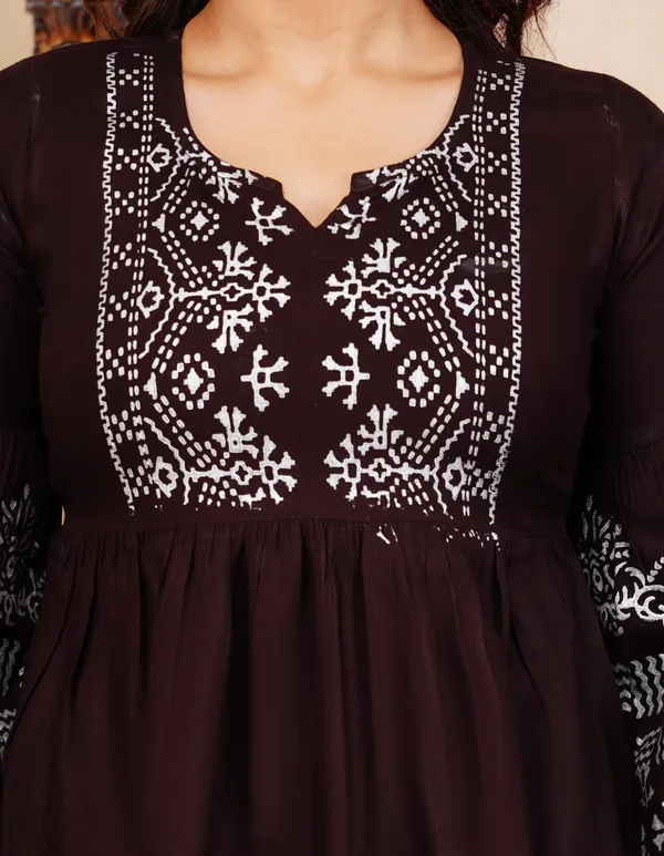 Brown_Pure_Cotton_Floral_Print_Regular_Top_For_Women