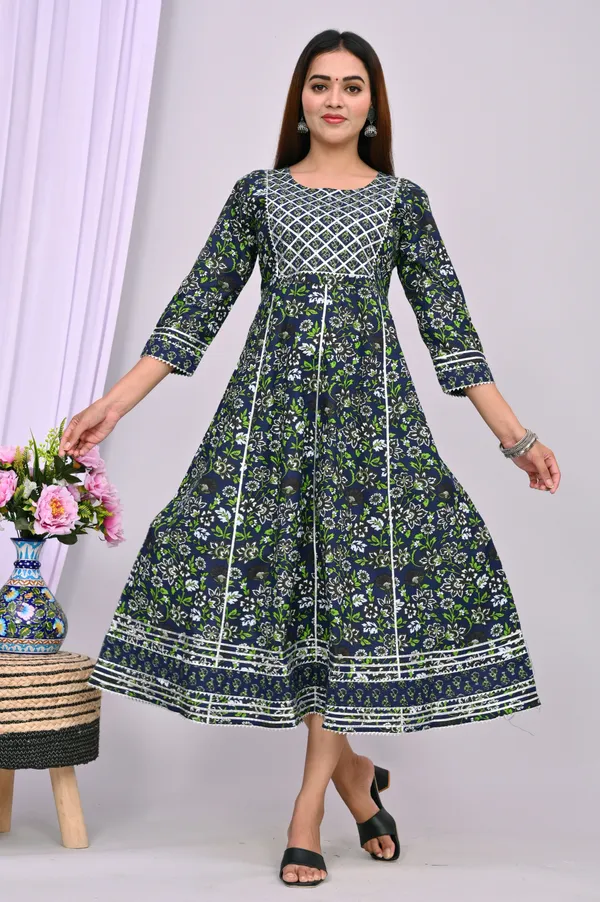 Green_Cotton_Blend_Printed_Regular_Kurti_For_Women