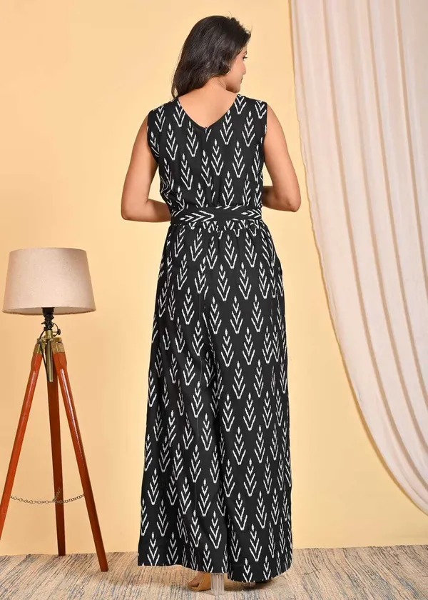 Black_Pure_Cotton_Self_Design_Regular_Jumpsuit_For_Women