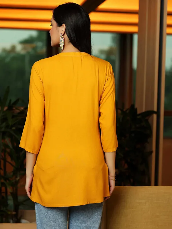 Yellow_Cotton_Rayon_Self_Design_Regular_Top_For_Women